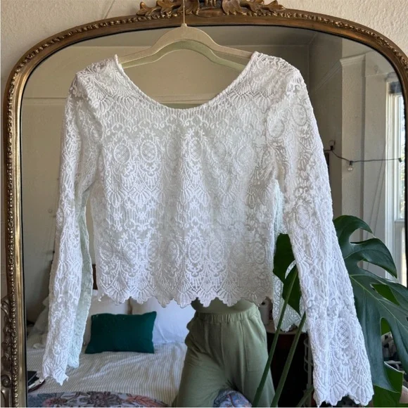 SÉZANE Daisy Lace Blouse in White sz US 6 / FR 38 - Picture 8 of 9